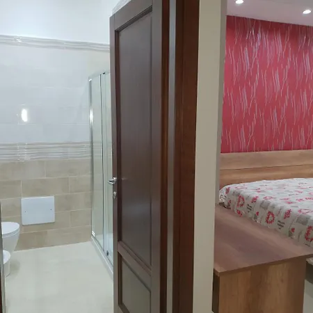 Decumano Massimo 3* エルコラーノ