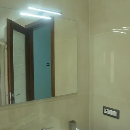Decumano Massimo 3*