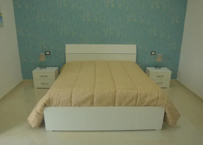 Otel Decumano Massimo 3*