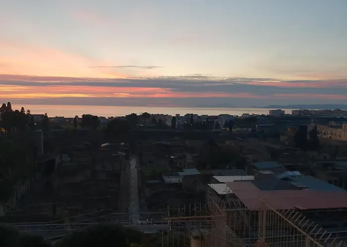 Decumano Massimo Otel